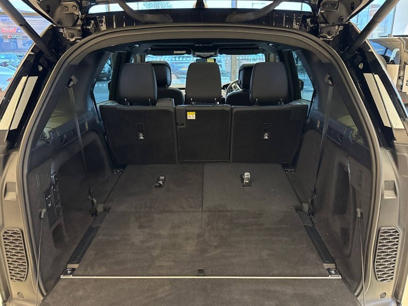 2025 (25) LAND ROVER DISCOVERY 3.0 D350 Dynamic SE 5dr Auto 4937524