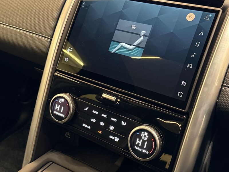 2025 (25) LAND ROVER DISCOVERY 3.0 D350 Dynamic SE 5dr Auto 4937546