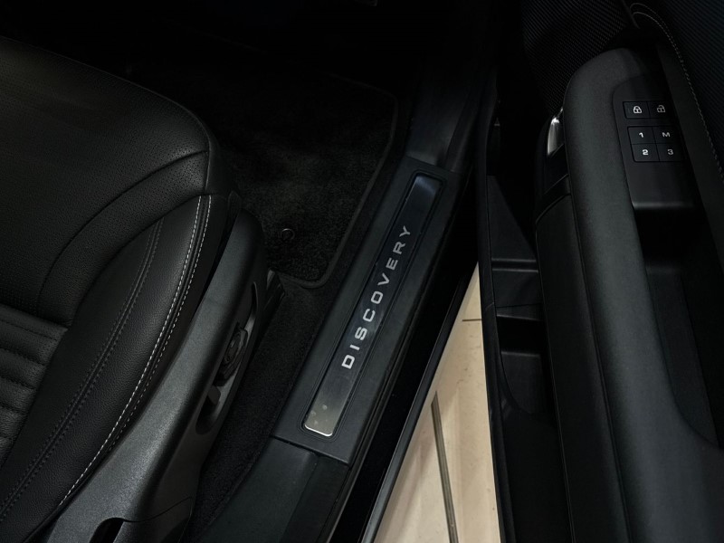 2025 (25) LAND ROVER DISCOVERY 3.0 D350 Dynamic SE 5dr Auto 4937553
