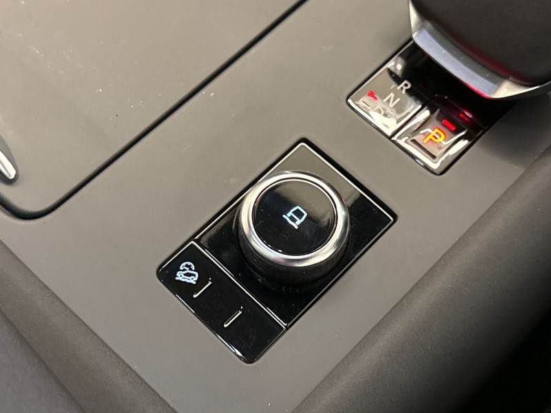 2025 (25) LAND ROVER DISCOVERY 3.0 D350 Dynamic SE 5dr Auto 4937551