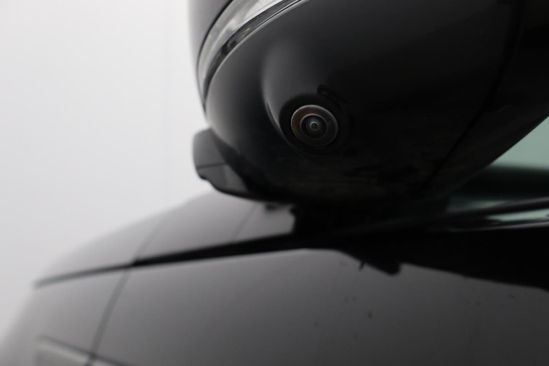 2025 (75) LAND ROVER DISCOVERY 3.0 D350 Metropolitan Edition 5dr Auto 5182814