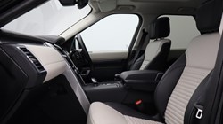 2025 (75) LAND ROVER DISCOVERY 3.0 D350 Metropolitan Edition 5dr Auto 5182774