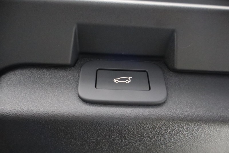 2025 (75) LAND ROVER DISCOVERY 3.0 D350 Metropolitan Edition 5dr Auto 5182765