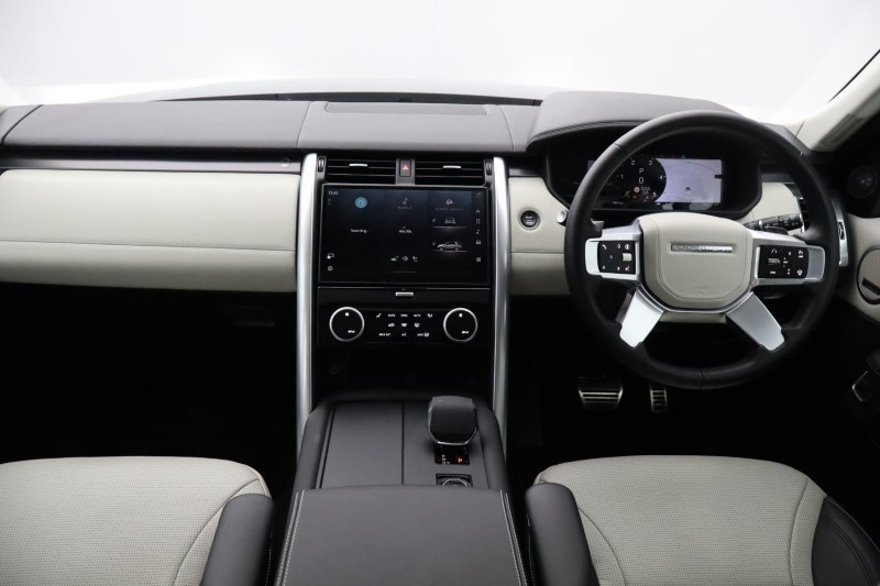 2025 (75) LAND ROVER DISCOVERY 3.0 D350 Metropolitan Edition 5dr Auto 5182767