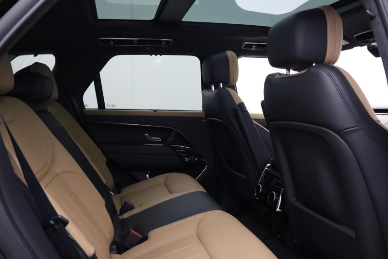 2025 (75) LAND ROVER RANGE ROVER SPORT 3.0 D350 Autobiography 5dr Auto 5302651