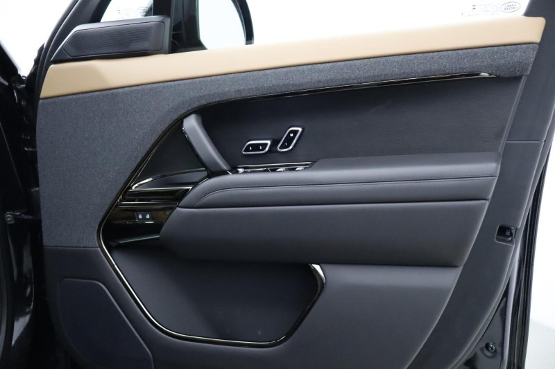 2025 (75) LAND ROVER RANGE ROVER SPORT 3.0 D350 Autobiography 5dr Auto 5302655