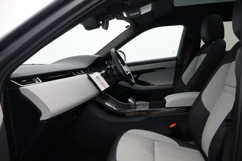 2025 (75) LAND ROVER RANGE ROVER EVOQUE 2.0 D200 Dynamic SE 5dr Auto 5211082