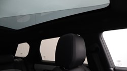 2025 (75) LAND ROVER RANGE ROVER EVOQUE 2.0 D200 Dynamic SE 5dr Auto 5211129