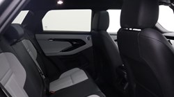 2025 (75) LAND ROVER RANGE ROVER EVOQUE 2.0 D200 Dynamic SE 5dr Auto 5211086
