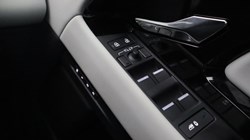 2025 (75) LAND ROVER RANGE ROVER EVOQUE 2.0 D200 Dynamic SE 5dr Auto 5211130