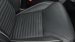 2023 (23) LAND ROVER DISCOVERY 3.0 D300 R-Dynamic HSE 5dr Auto 4662784