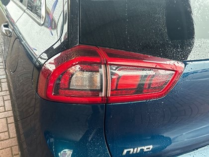 2018 (18) KIA NIRO 1.6 GDi Hybrid First Edition 5dr DCT