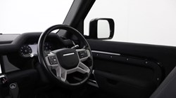 2021 (71) LAND ROVER DEFENDER 3.0 D250 SE 90 3dr Auto 4657346