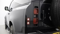 2021 (71) LAND ROVER DEFENDER 3.0 D250 SE 90 3dr Auto 4657301