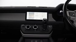 2021 (71) LAND ROVER DEFENDER 3.0 D250 SE 90 3dr Auto 4657315