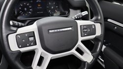 2021 (71) LAND ROVER DEFENDER 3.0 D250 SE 90 3dr Auto 4657332