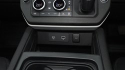 2021 (71) LAND ROVER DEFENDER 3.0 D300 X-Dynamic SE 110 5dr Auto 4657717