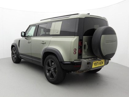 2021 (71) LAND ROVER DEFENDER 3.0 D300 X-Dynamic SE 110 5dr Auto