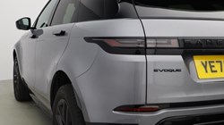 2025 (75) LAND ROVER RANGE ROVER EVOQUE 2.0 D200 Dynamic SE 5dr Auto 5565492