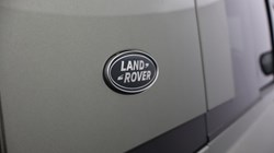 2021 (70) LAND ROVER DEFENDER 3.0 D250 First Edition 110 5dr Auto 4691116