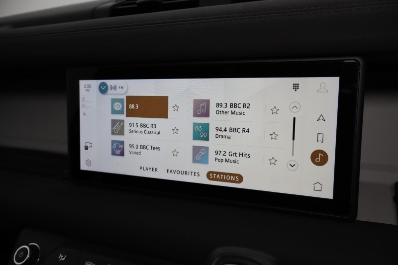 2021 (70) LAND ROVER DEFENDER 3.0 D250 First Edition 110 5dr Auto 4691093