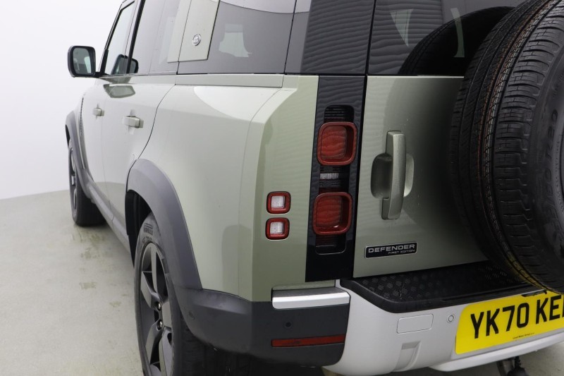 2021 (70) LAND ROVER DEFENDER 3.0 D250 First Edition 110 5dr Auto 4902055