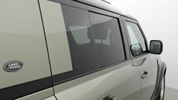 2021 (70) LAND ROVER DEFENDER 3.0 D250 First Edition 110 5dr Auto 4691143