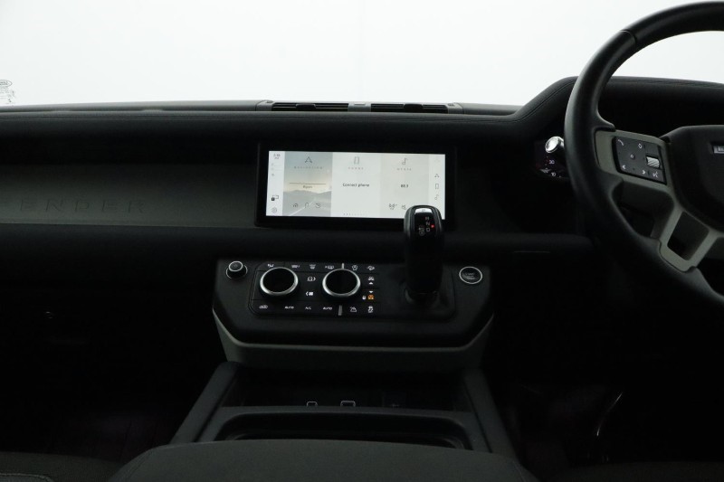 2021 (70) LAND ROVER DEFENDER 3.0 D250 First Edition 110 5dr Auto 4691160