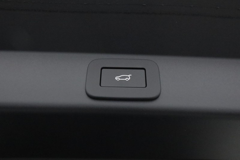 2021 (70) LAND ROVER DEFENDER 3.0 D250 First Edition 110 5dr Auto 4691127