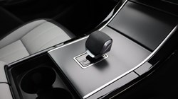 2024 (24) LAND ROVER RANGE ROVER EVOQUE 2.0 D200 Dynamic HSE 5dr Auto 4794941