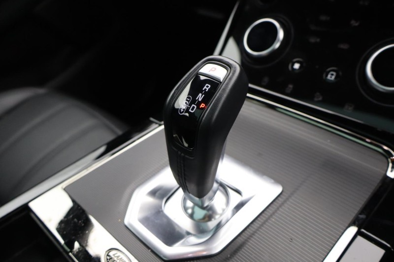 2023 (23) LAND ROVER RANGE ROVER EVOQUE 1.5 P300e R-Dynamic SE 5dr Auto 4715214