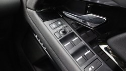 2023 (23) LAND ROVER RANGE ROVER EVOQUE 1.5 P300e R-Dynamic SE 5dr Auto 4715226