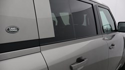 2022 (72) LAND ROVER DEFENDER 2.0 P400e XS Edition 110 5dr Auto 4682836