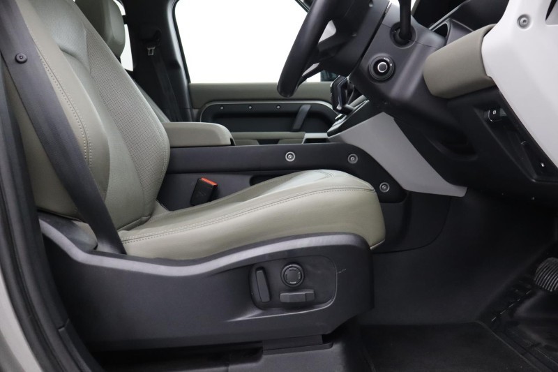 2022 (72) LAND ROVER DEFENDER 2.0 P400e XS Edition 110 5dr Auto 4682866