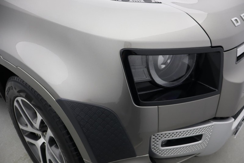 2022 (72) LAND ROVER DEFENDER 2.0 P400e XS Edition 110 5dr Auto 4682844