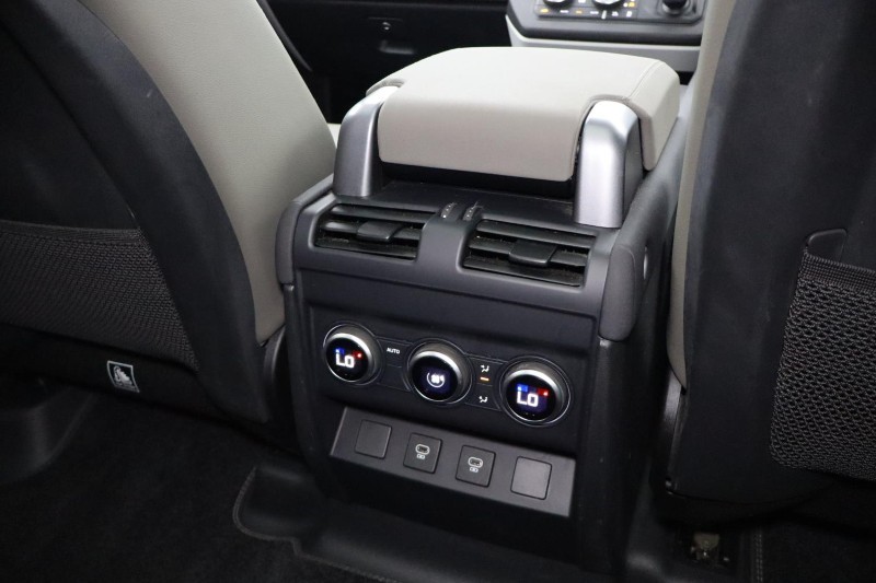 2022 (72) LAND ROVER DEFENDER 2.0 P400e XS Edition 110 5dr Auto 4682873