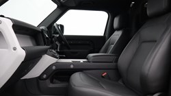 2024 (74) LAND ROVER COMMERCIAL DEFENDER 3.0 D250 Hard Top X-Dynamic HSE Auto 4680502