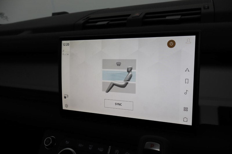 2025 (75) LAND ROVER COMMERCIAL DEFENDER 3.0 D250 Hard Top S Auto [3 Seat] 4709362