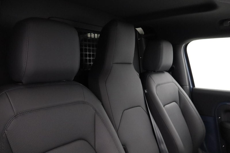 2025 (75) LAND ROVER COMMERCIAL DEFENDER 3.0 D250 Hard Top S Auto [3 Seat] 4709384