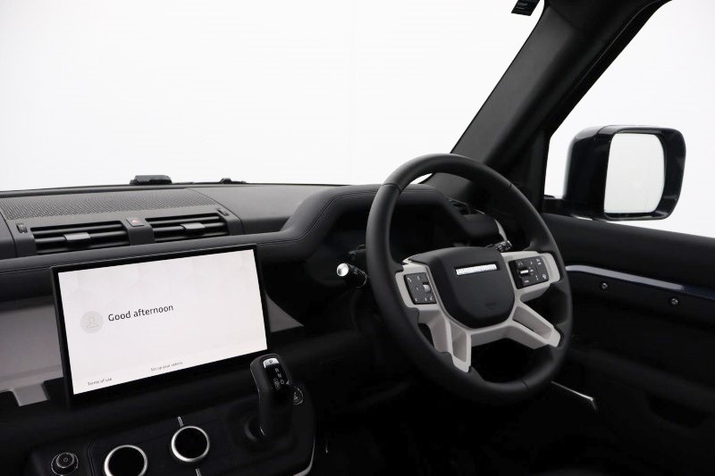 2025 (75) LAND ROVER COMMERCIAL DEFENDER 3.0 D250 Hard Top S Auto [3 Seat] 4709347