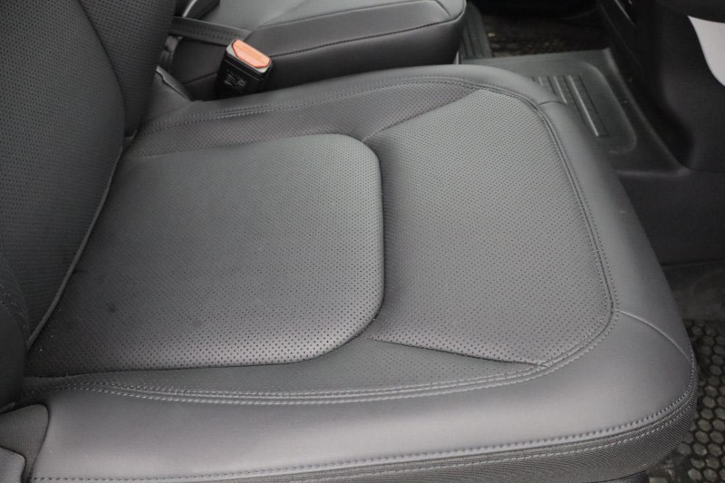 2025 (75) LAND ROVER COMMERCIAL DEFENDER 3.0 D250 Hard Top S Auto [3 Seat] 4709389