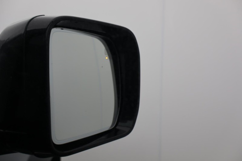 2023 (73) LAND ROVER DEFENDER 3.0 D250 X-Dynamic HSE 110 5dr Auto 4738698