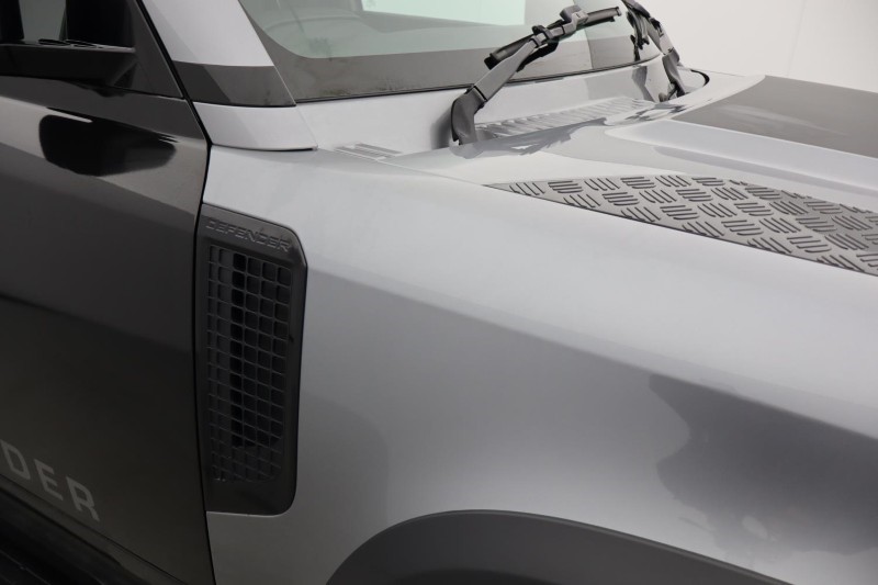 2023 (73) LAND ROVER DEFENDER 3.0 D250 X-Dynamic HSE 110 5dr Auto 4738661