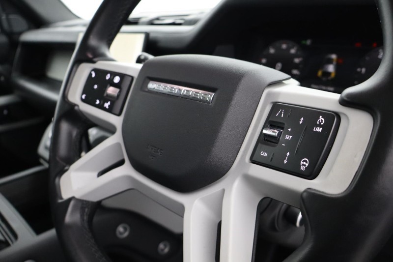 2023 (73) LAND ROVER DEFENDER 3.0 D250 X-Dynamic HSE 110 5dr Auto 4738704