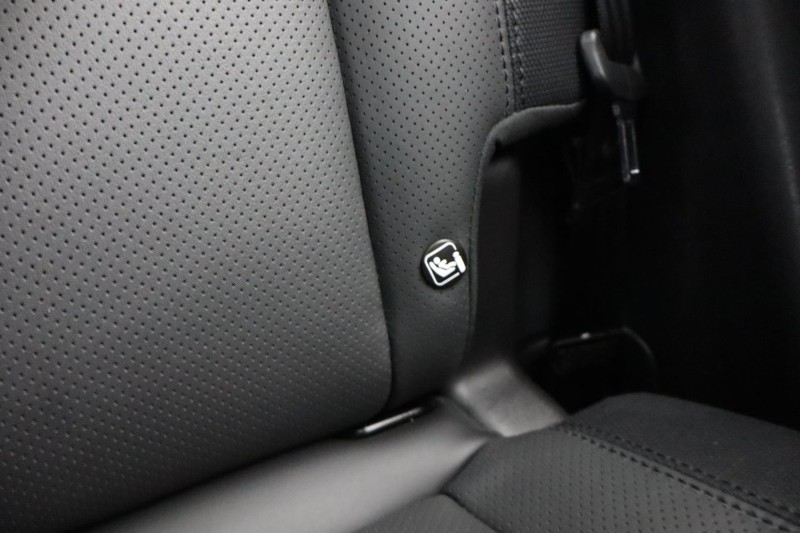 2023 (73) LAND ROVER DEFENDER 3.0 D250 X-Dynamic HSE 110 5dr Auto 4738695