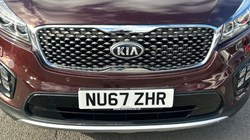 2017 (67) KIA SORENTO 2.2 CRDi KX-3 5dr Auto 2972008