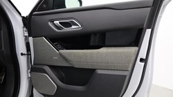 2021 (21) LAND ROVER RANGE ROVER VELAR 2.0 D200 R-Dynamic SE 5dr Auto 4736613