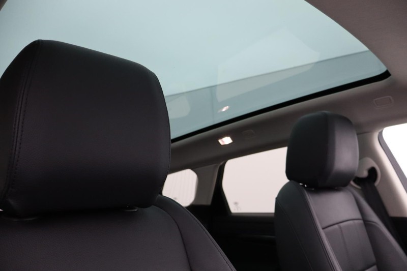 2022 (22) LAND ROVER RANGE ROVER EVOQUE 2.0 D200 R-Dynamic SE 5dr Auto 4755647