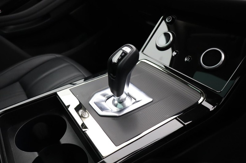 2022 (22) LAND ROVER RANGE ROVER EVOQUE 2.0 D200 R-Dynamic SE 5dr Auto 4755648