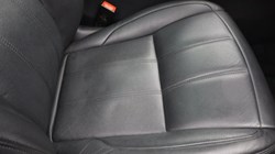 2022 (22) LAND ROVER RANGE ROVER EVOQUE 2.0 D200 R-Dynamic SE 5dr Auto 4755646